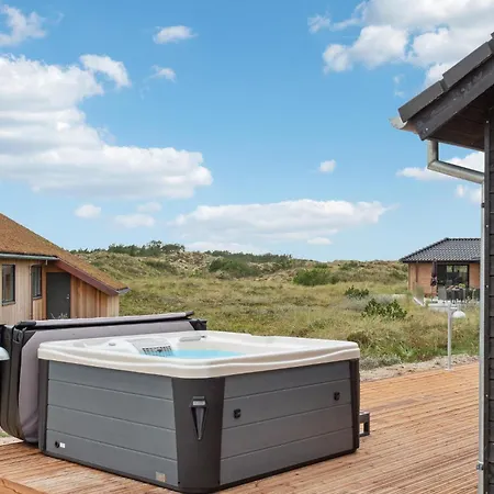 Stunning Home In Thisted With Sauna بيت للعطل *