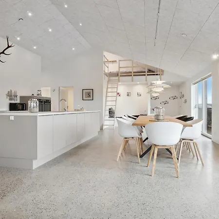 In With Sauna Tatil Evi