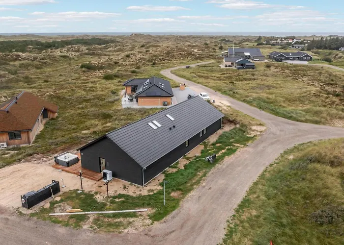 In With Sauna Nyaraló *