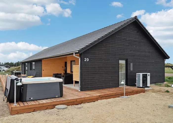 In With Sauna Nyaraló *